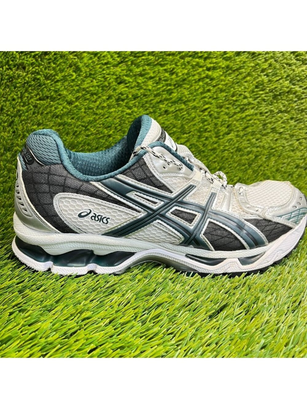 Asics Gel-Nimbus 10.1 Mens Size 9.5 White Green Athletic Running Shoes Sneakers